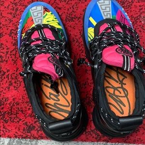 Versace Chain reaction